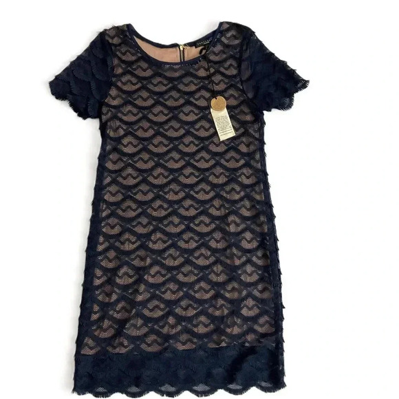 NWT Sanctuary Navy Blue Short Sleeve Lace Knee Length Sheath Dress‎ Medium - Picture 1 of 8